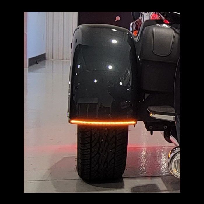 Auxiliary Run & Turn Forward Facing LED Fender Lights for TriGlide