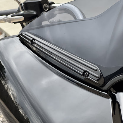 Blackout Aluminum Road Glide Windshield Trim