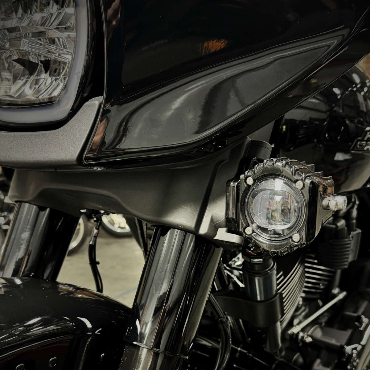 Street Glide Wind Deflector Mount for Shark Demon® Fog Lights