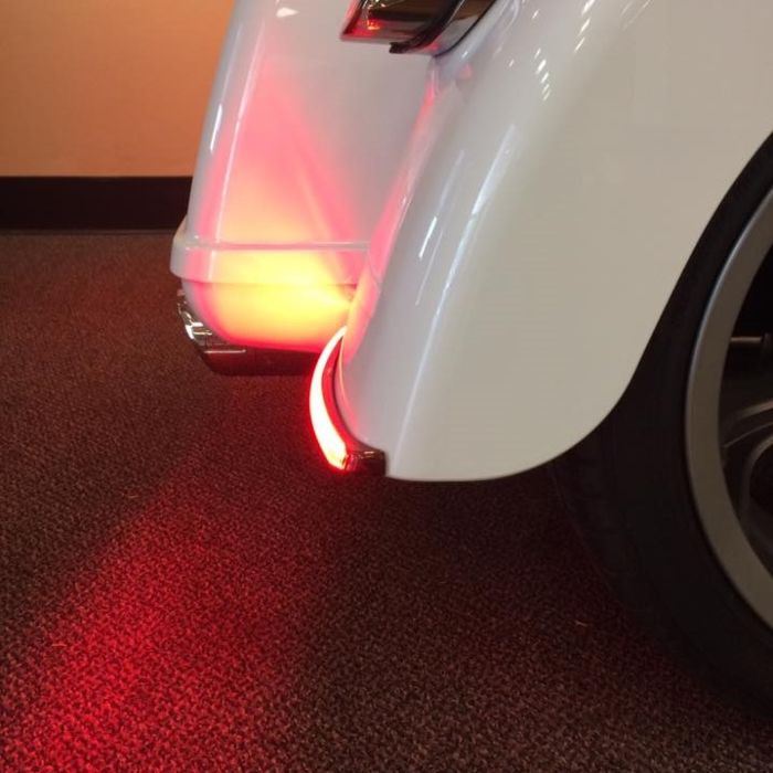 Low Profile Auxiliary LED Rear Fender Lights for TriGlide