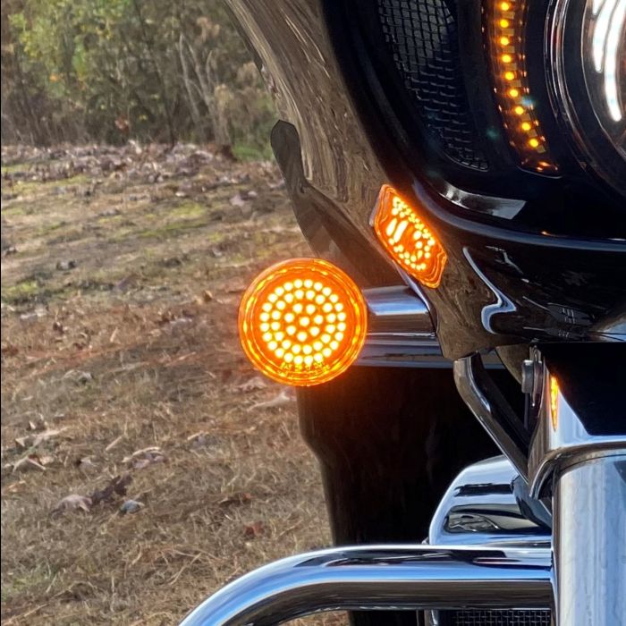 Genesis® 4 Solid Amber/White (Halo Free) LED Motorcycle Turn Signal Inserts for CVO™