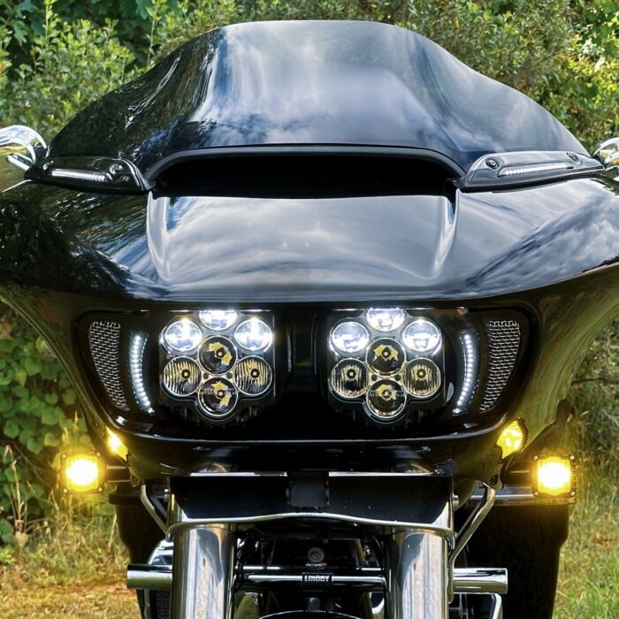 Shark Demon® LED Front Turn Signals for Rushmore Road Glide