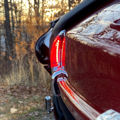 Auxiliary Side Light for Tour-Pak® with Sequential Turn Signals